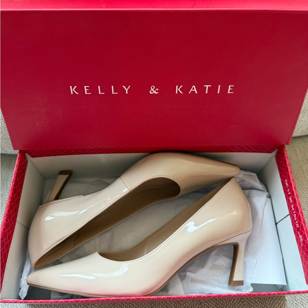 Kelly Katie Zaria Pump Brand New Never Worn Kelly Katie Zaria Pump Brand New Never Worn